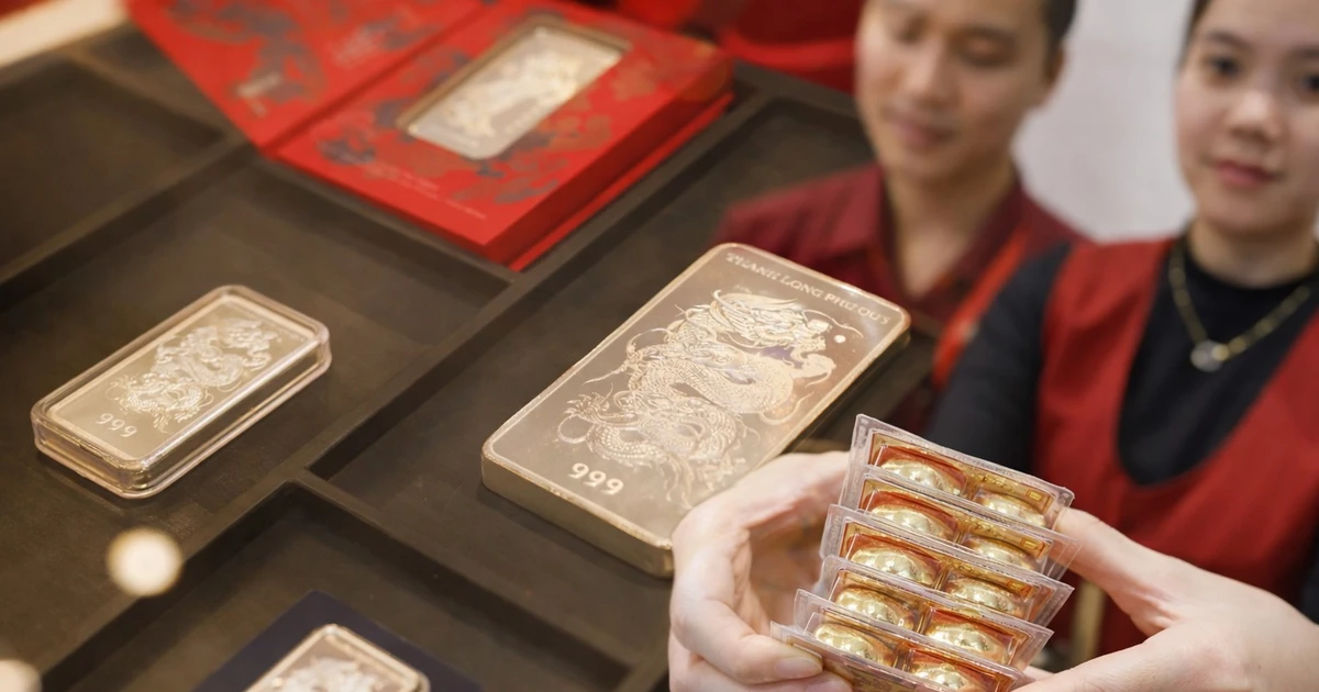 Giá vàng hôm nay giảm mạnh về quanh mốc 184 triệu đồng/lượng