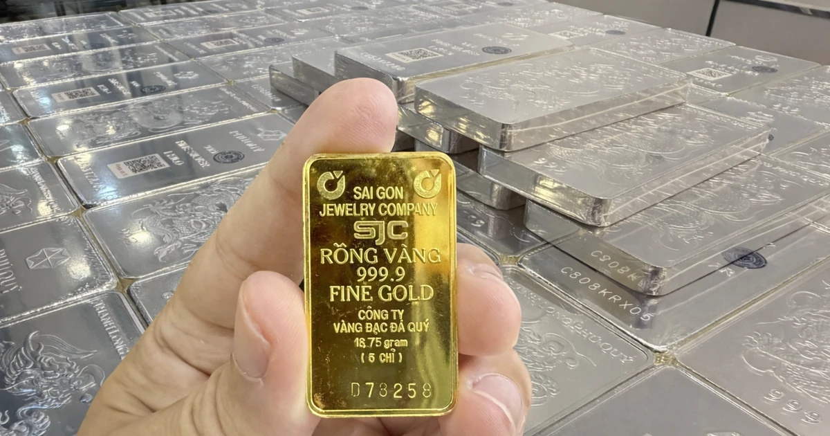 Giá vàng hôm nay giảm mạnh, nhà đầu tư cần thận trọng trước biến động