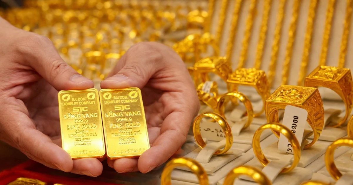 Giá vàng SJC tăng hơn 3 triệu đồng/lượng trong tuần, biên lợi nhuận thấp