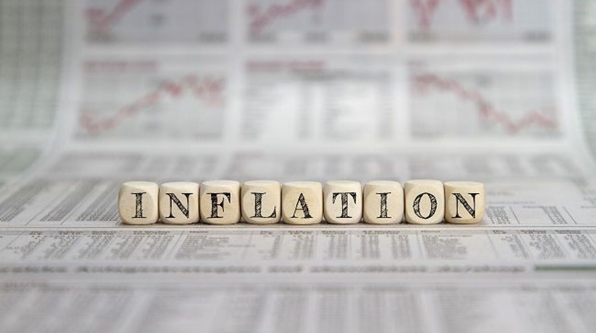 Giá vàng thế giới thử thách ngưỡng 4.700 USD khi lạm phát Mỹ tăng 3,8%