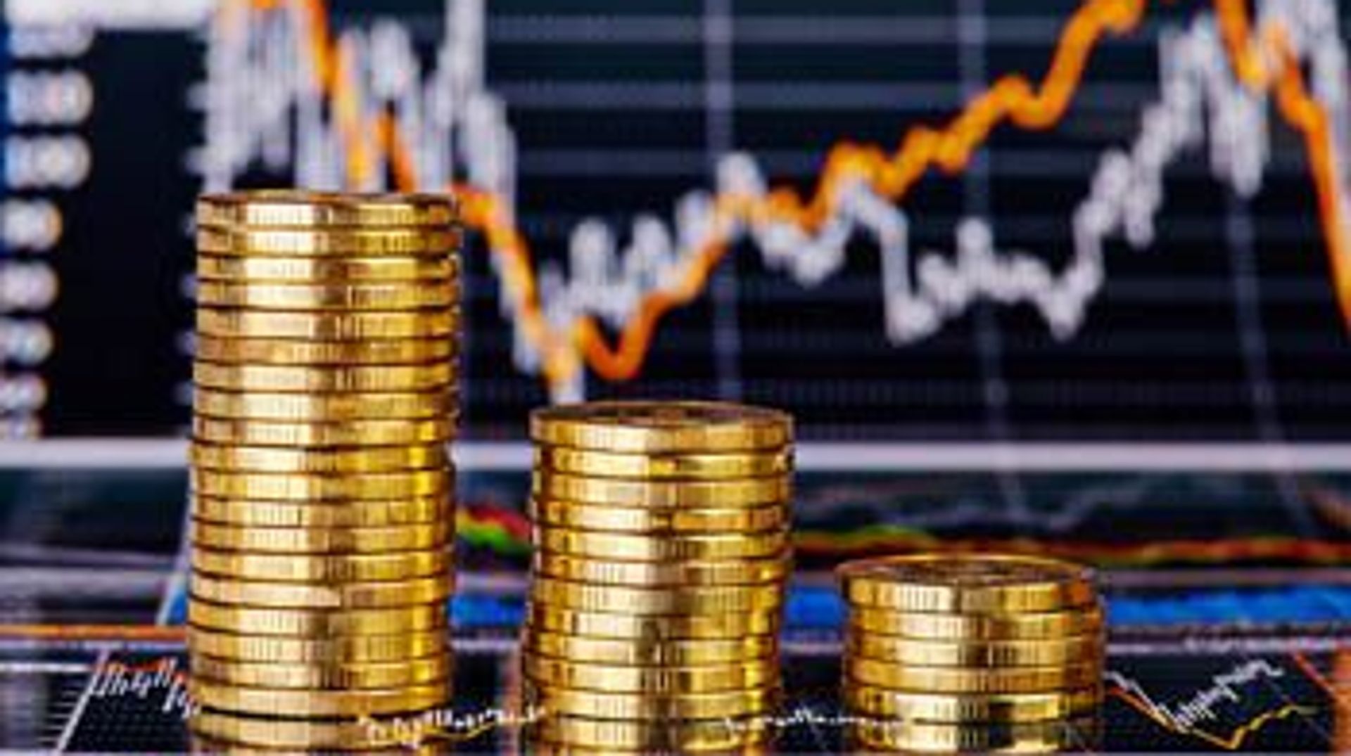 Giá vàng và bạc giảm mạnh chịu áp lực từ CPI, dầu và đồng USD