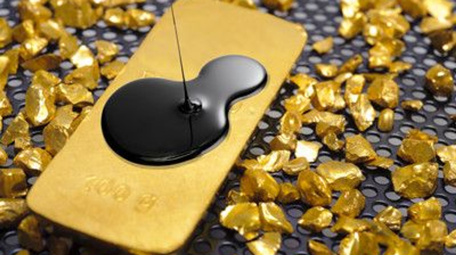 Giá vàng và bạc tăng nhẹ nhưng bị kìm hãm bởi giá dầu và căng thẳng Eo biển Hormuz