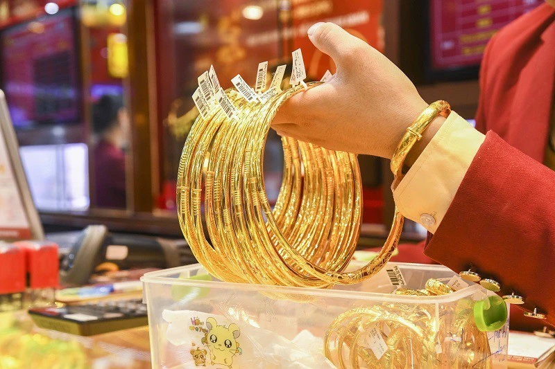 Giá vàng tuần qua biến động mạnh, nhà đầu tư cần lưu ý xu hướng mới